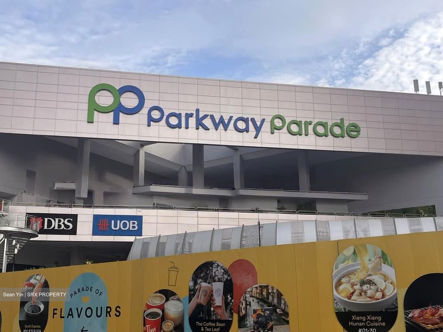 Parkway Parade (D15), Retail #581127121